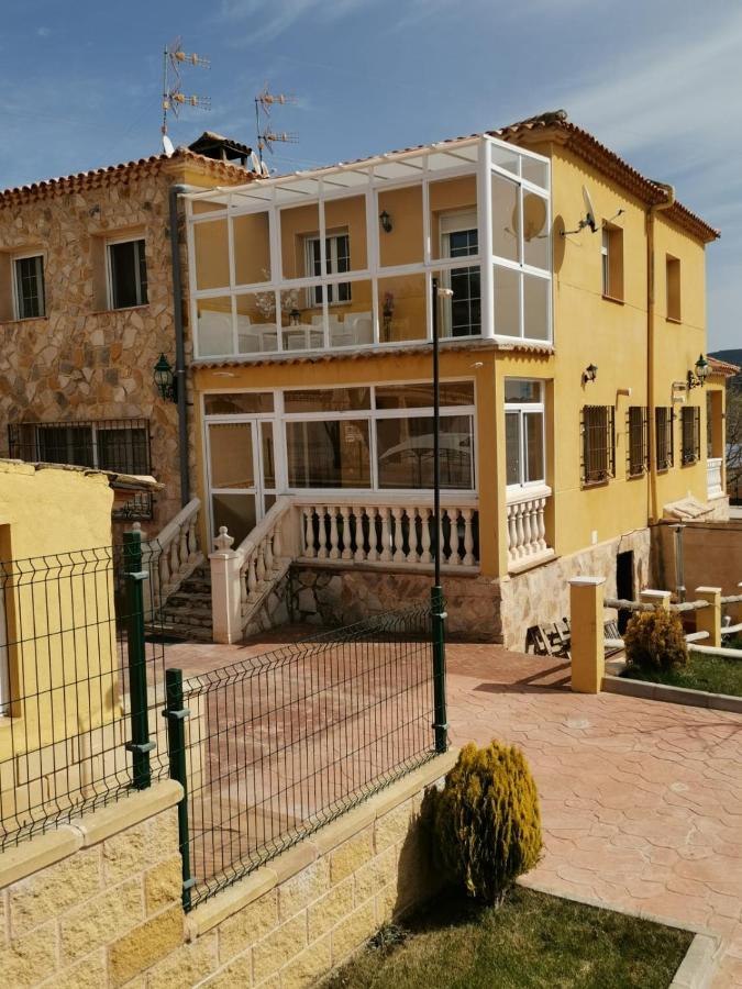 La escapada Villa Chillaron De Cuenca Luaran gambar